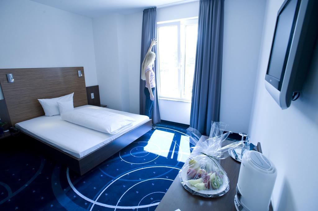 Blauzeit Designhotel By Libertas Ludwigsburg Ngoại thất bức ảnh