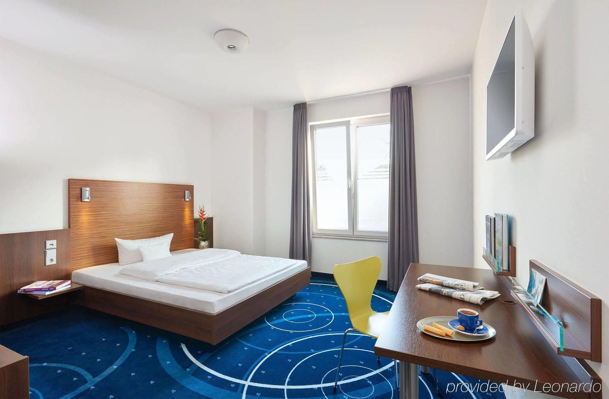 Blauzeit Designhotel By Libertas Ludwigsburg Ngoại thất bức ảnh